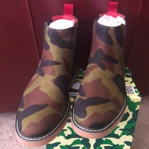 TAYNO SIZE 7 color BLACK,BROWN,GREEN.